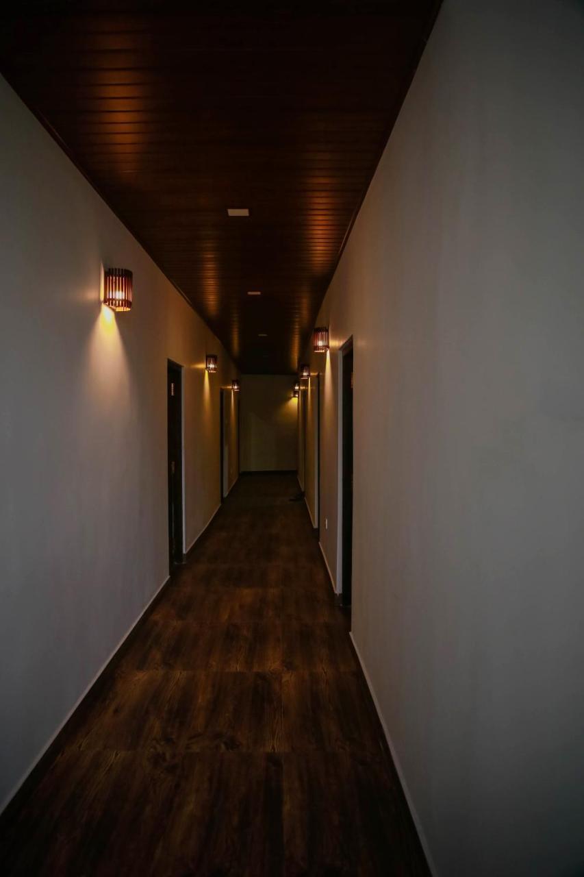 Hotel City Grand Ella Exteriör bild